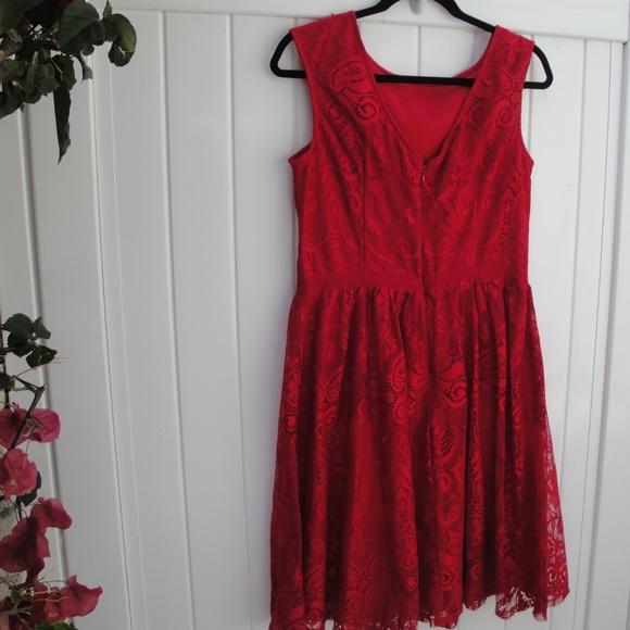 London Times Dress Red Lace Dress Size 12 - Picture 3 of 4